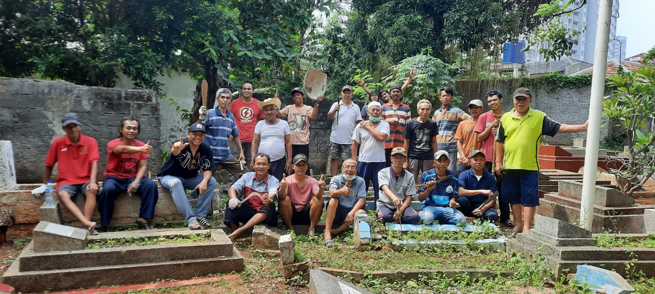 Suasana kebersamaan warga RT 05